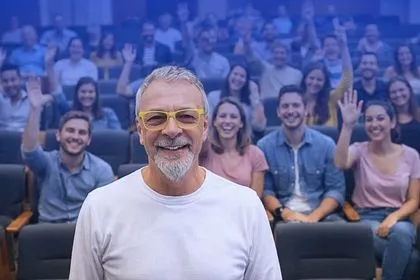 Amílcar Lovino en escenario